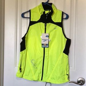 Brooks running vest